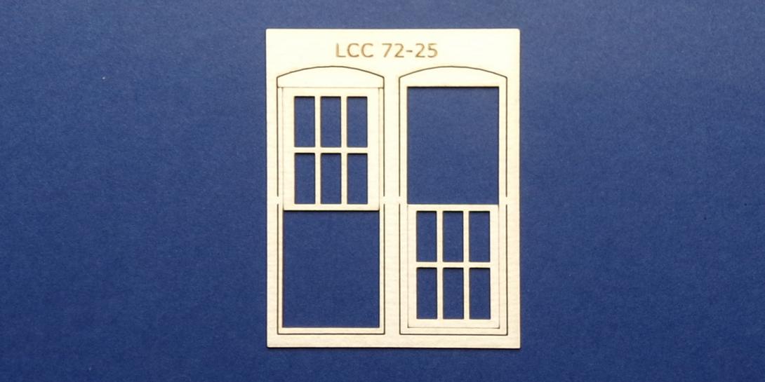 LCC 72-25 O gauge square window type 2 Square window type 2. Supplied in two parts for more realistic sash. Can be assembled in fully closed position or modified for open position.
